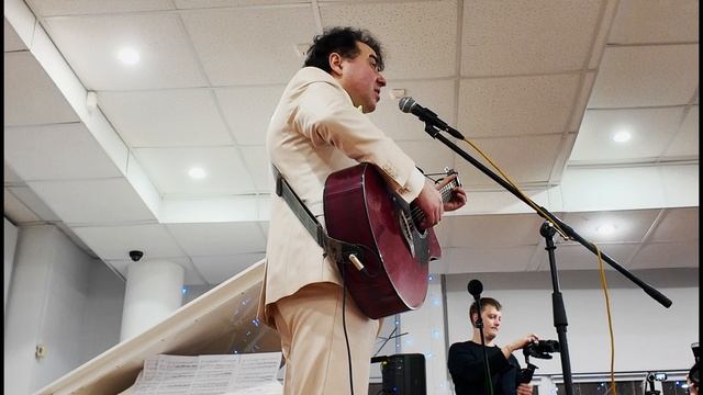 Павел Пикалов - В ночном саду (рождественская песня) смотреть онлайн