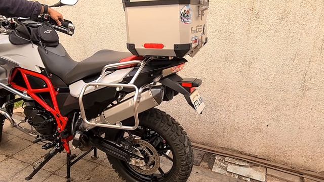 Escape Akrachino para mi F700GS смотреть онлайн