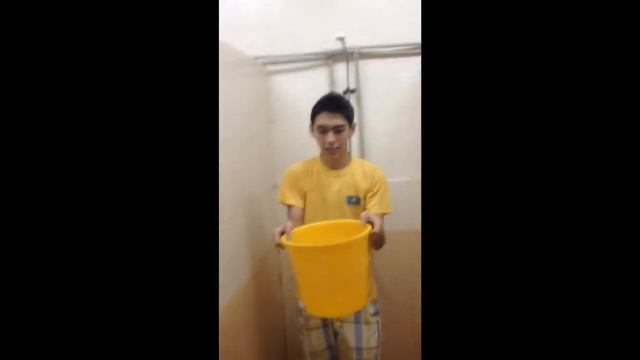 Ice bucket Challenge смотреть онлайн