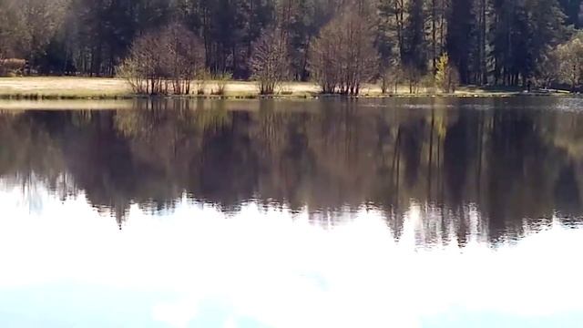 Красота озера утром смотреть онлайн