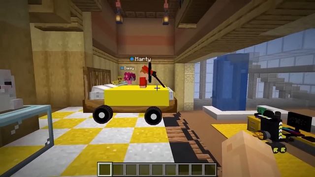 I Pretended to be a NOOB in a Minecraft Build To Survive, Then Used OP Blocks! смотреть онлайн