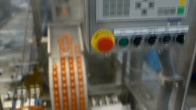 Gordic Коммутация машины упаковки таблеток в тубы к двум таблет-прессам смотреть онлайн