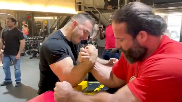 ARMWRESTLING: Ermes Gasparini Vs Wagner Bortolato #armwrestling