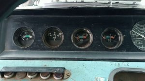 МТЗ 82. Двигатель Д-240. Требуется консультация тракториста-машиниста. Падает давление.