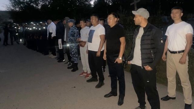 Шығыс Қазақстан облысында 500-ден аса адам жоғалып кеткен баланы іздестіріп жатыр. смотреть онлайн
