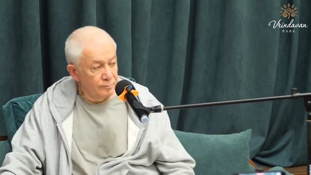 07.03.25 Е.М. Чайтанья Чандра Чаран прабху. Вриндаван Парк. смотреть онлайн