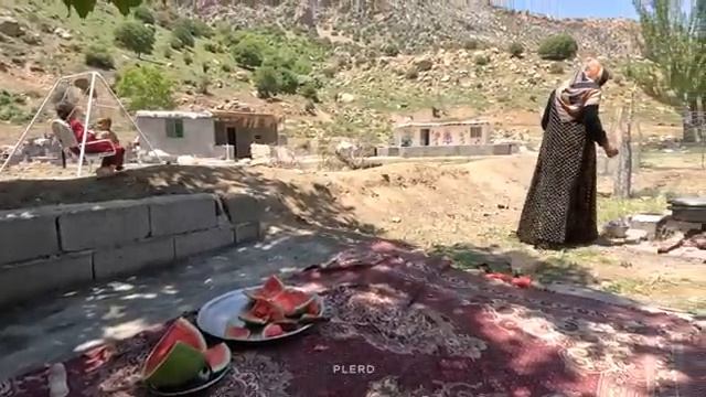 07.05.2024 Напольное покрытие для уличной кухни решение для мамы-одиночки В жаркие дни смотреть онлайн