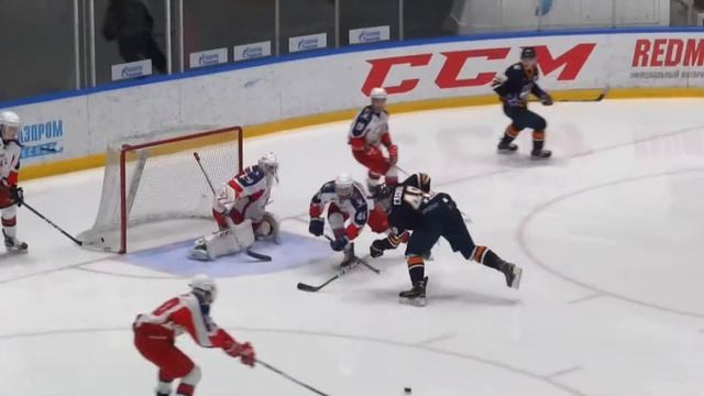 МХЛ. СКА-Серебряные Львы - Красная Армия - 0:2 смотреть онлайн