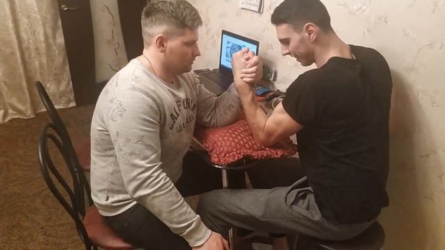 борьба монстров🤣😂 #shorts смотреть онлайн
