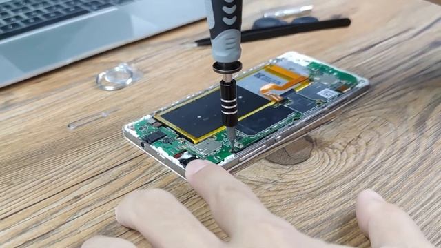 Kingsdun 130 in 1 Precise Screwdriver Set Update Grade 117in1 Multi-function Screwdriver Bits Set смотреть онлайн