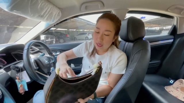 แกะกล่องกระเป๋า Celine Ava Bag 2021 สวยมากกกก смотреть онлайн