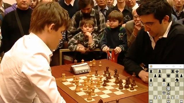 MAGNUS CARLSEN VS VLADIMIR KRAMNIK - BLITZ CHESS 2010