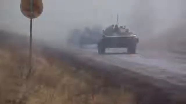 Ukraine War • A Large Russian column on the move with tanks from Donetsk to Mariupol смотреть онлайн