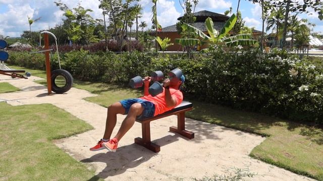 Best FREE outdoor gym of Thailand (BLUE TREE PHUKET) смотреть онлайн