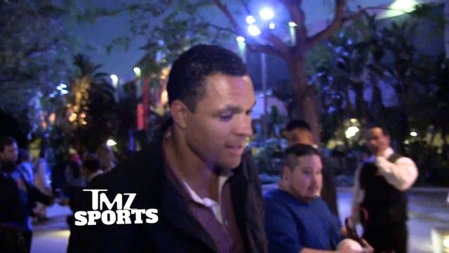 Tony Gonzalez -- Ex-Players Make Best Coaches | TMZ Sports смотреть онлайн