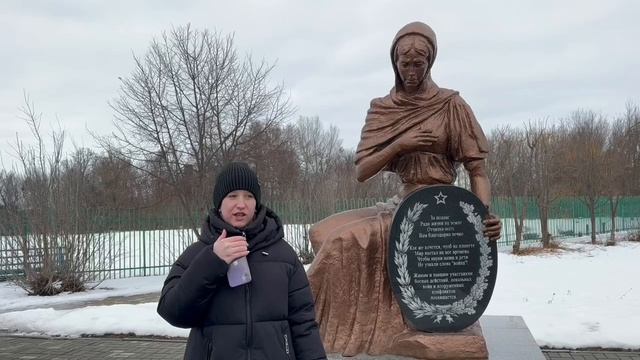У войны женское лицо смотреть онлайн