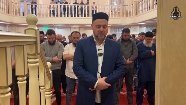 Таравих намаз/ 6 ДЖУЗ/ Шафкат хазрат смотреть онлайн