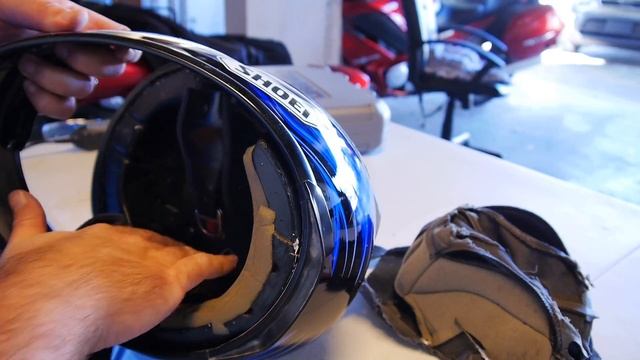 SHOEI RF1000 Motorcycle Helmet Cut Open