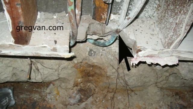 Old Copper Water Supply Pipe under Home Foundation смотреть онлайн