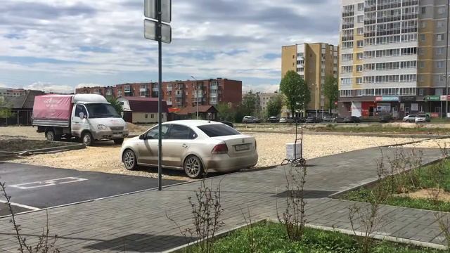 VW Polo и 16 пачек керамогранита смотреть онлайн