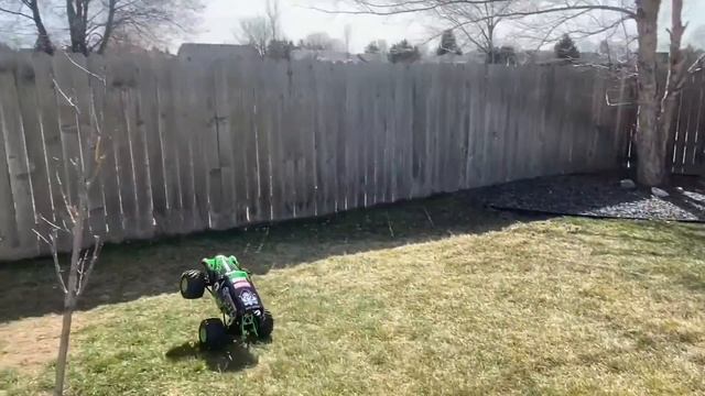 The Ultimate Rc Monster Truck? | Losi LMT Grave Digger Unboxing And Review! Will It Be Any Good?