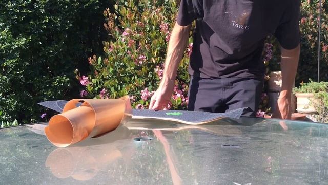 How to Grip a Skateboard Deck with Dragon griptape Instructional Video смотреть онлайн