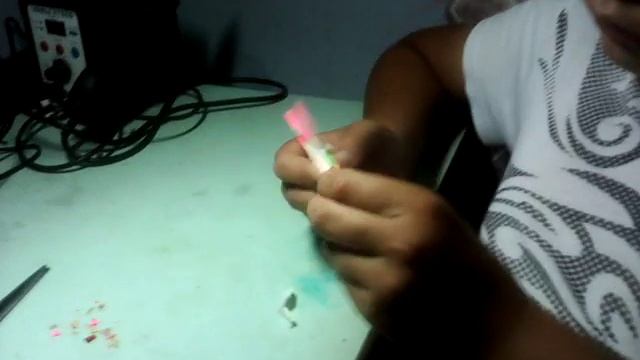 Мощный арбалет из карандашей