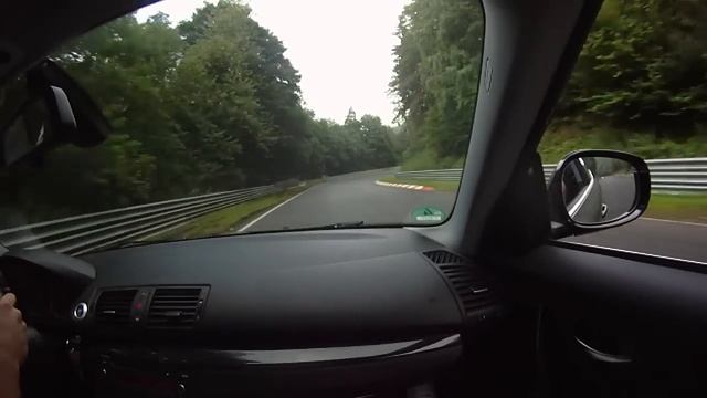 Nurburgring in a BMW 135 смотреть онлайн