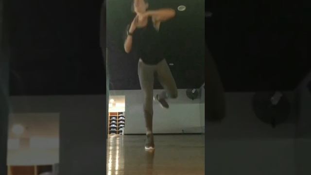 STRONG by zumba with Erika смотреть онлайн