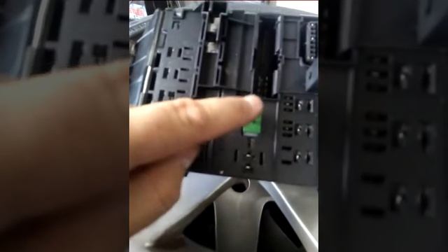 Como retirar a ZEE do Smart Fortwo 450 1998 ate 2002 смотреть онлайн