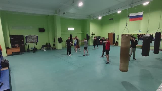 Тренировка 4.03.2025 (отработка удара по печени) смотреть онлайн