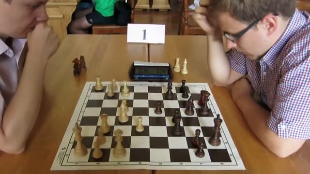 Alexander Areshchenko vs Yaroslav Zherebukh смотреть онлайн