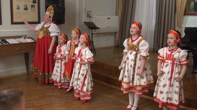 Детский ансамбль "Услада" - «Ах вы, сени мои, сени» смотреть онлайн