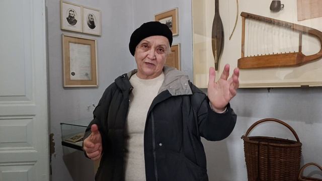 В музее Дмитрия Гулиа смотреть онлайн