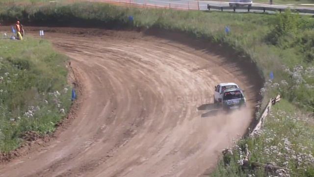 юниоры смотреть онлайн