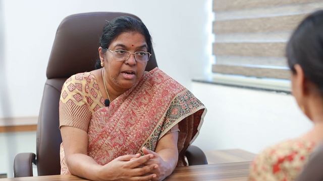 #DOCTOR'S IN Covid19 ഗർഭിണികളും സംശയങ്ങളും Dr.Santhosh Kumari MBBS,DGO (Director/ Med. Supdt. IMCH) смотреть онлайн