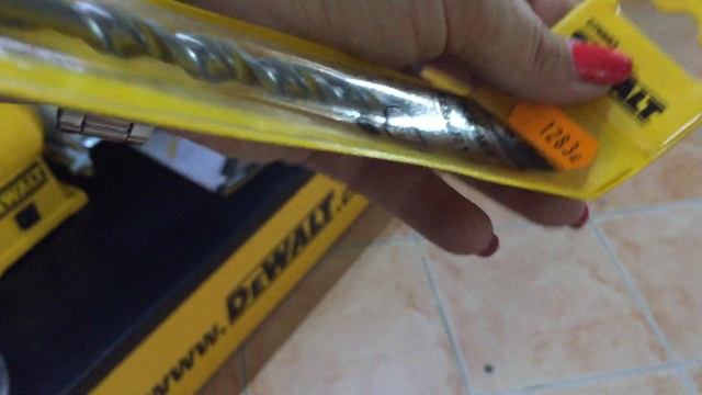 DeWALT DT 6683 - DeWALT DT6683 - DeWALT Steinbohrer - DeWALT közetfúró - DeWALT bolt Budakeszi смотреть онлайн