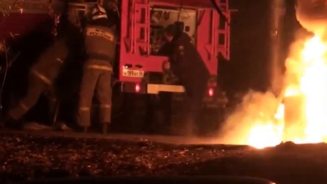 Машина горит смотреть онлайн