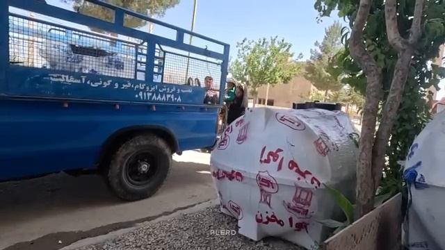 01.06.2024 Несмотря на вчерашние новости, Она сосредоточена на красоте Нового Дома смотреть онлайн