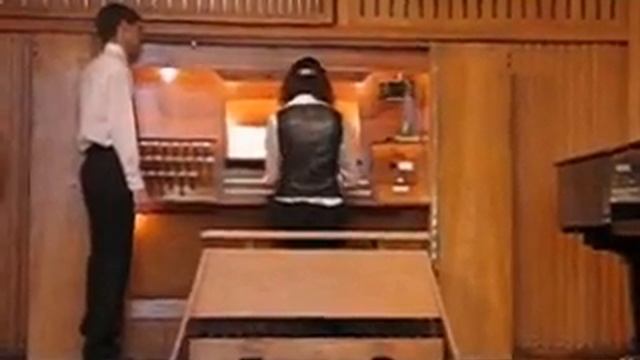 Ольга Бах прелюдия с-moll.wmv