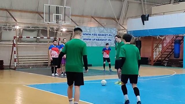 РУБИН - ОТДЕЛ МВД | НАРЕЗКА ЛУЧШИХ МОМЕНТОВ С ФУТБОЛЬНОГО МАТЧА | ОТ 05.03.2022 смотреть онлайн