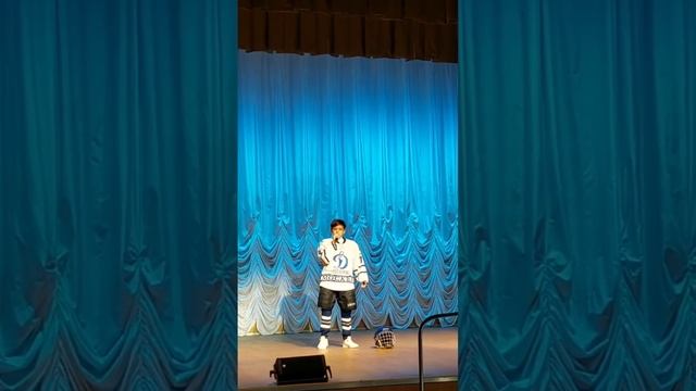 Трус не играет в хоккей смотреть онлайн