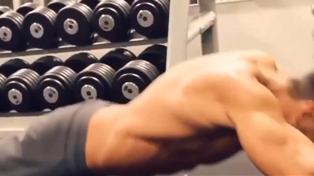 Most unique bodybuilders in the world|Bodybuilder With An Extreme Muscle Mass|Urdu|hindi|2020 смотреть онлайн