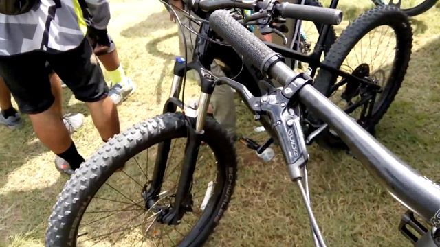 Aksi freestyle motor trail KTM di acara DAB 2 2019 смотреть онлайн
