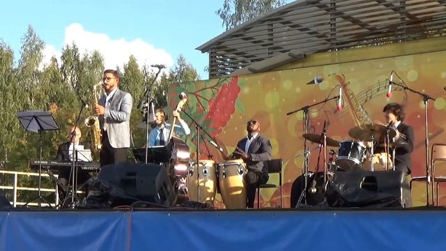 Квартет Кирилла Бубякина и кубинские звёзды в Тихвине | JAZZ FEST «Сентябрь в Тихвине» смотреть онлайн