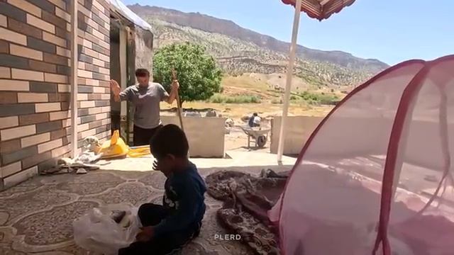 30.05.2024 Строим лучшую жизнь Плитка во дворе для матери-одиночки и растущая независимость смотреть онлайн