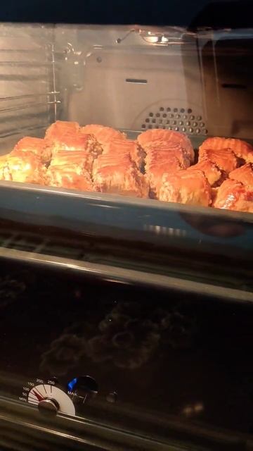 DELICIOUS GATA 🔥🥧 ВКУСНАЯ ГАТА смотреть онлайн