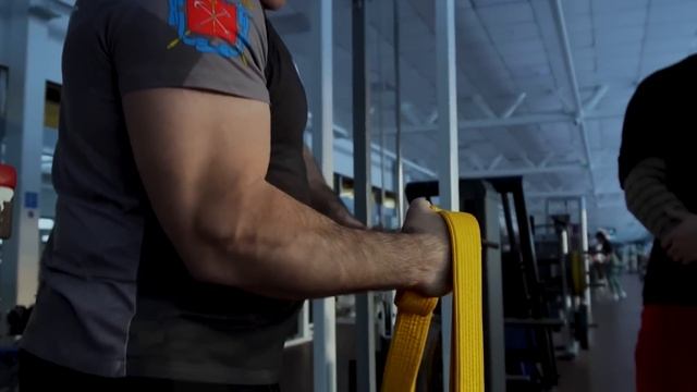 ДВА ГЛАВНЫХ УПРАЖНЕНИЯ В АРМРЕСТЛИНГЕ ОТ КМС.