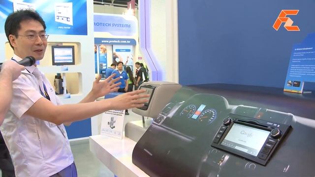 First Look at Intel car infotainment system - Computex 2011 смотреть онлайн
