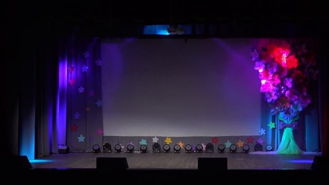 Праздничный концерт, посвященный Международному Женскому дню смотреть онлайн